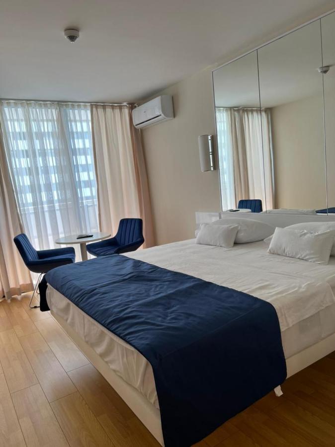 Orbi City Lux Apartment Batumi Exterior foto